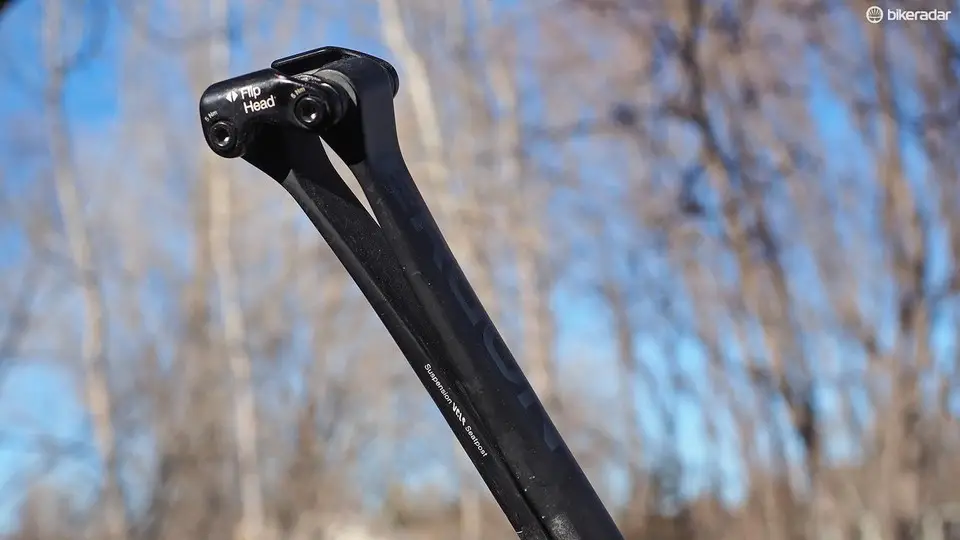 carbon seatpost in carbon frames